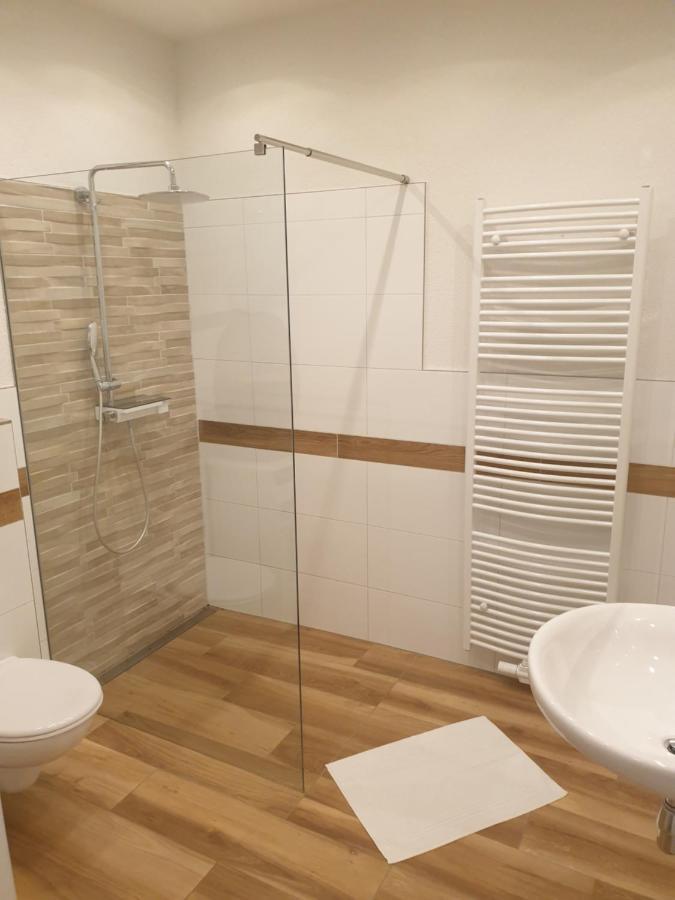 Apartment & Zimmer Hofacker Pernegg an der Mur エクステリア 写真